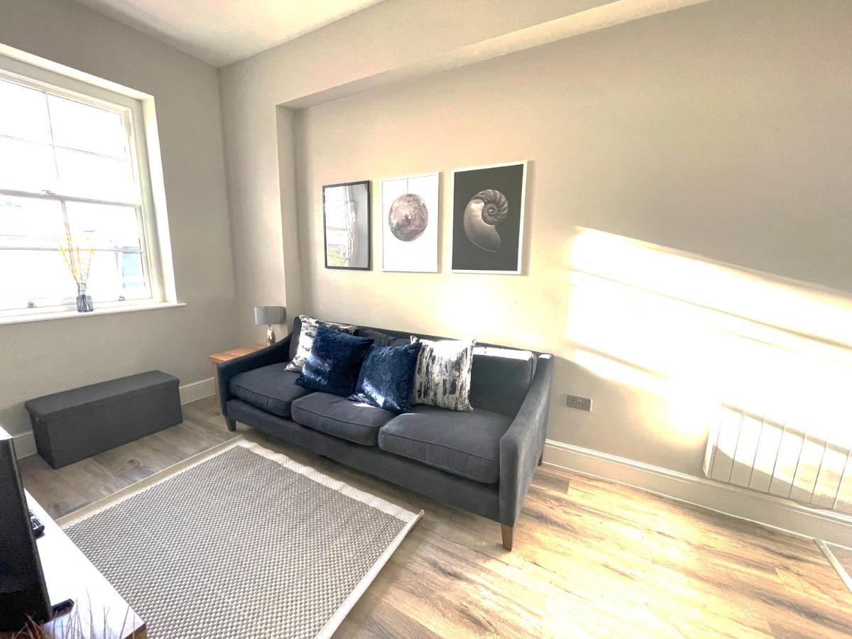 Crowd Luxury - Park View * Doncaster