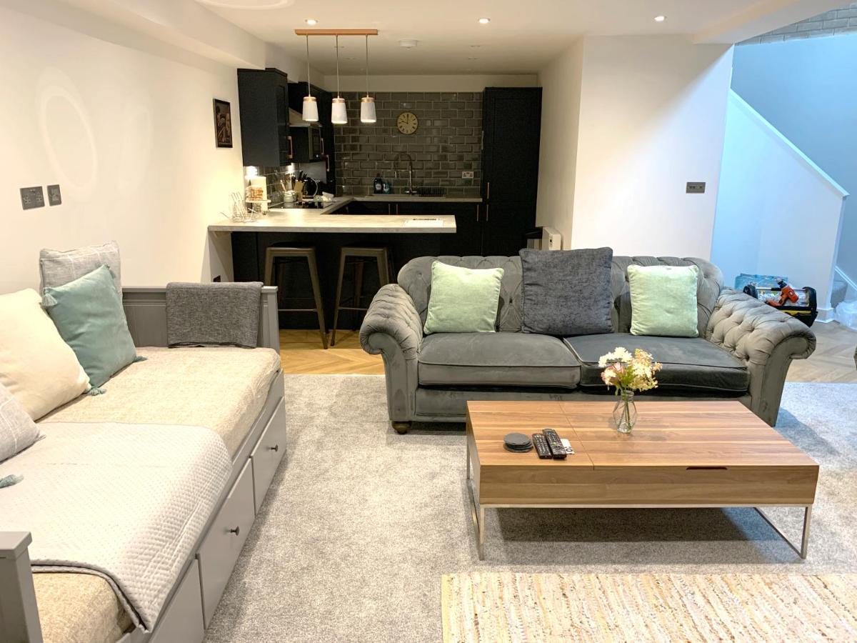 Crowd Luxury - Park View Apartment