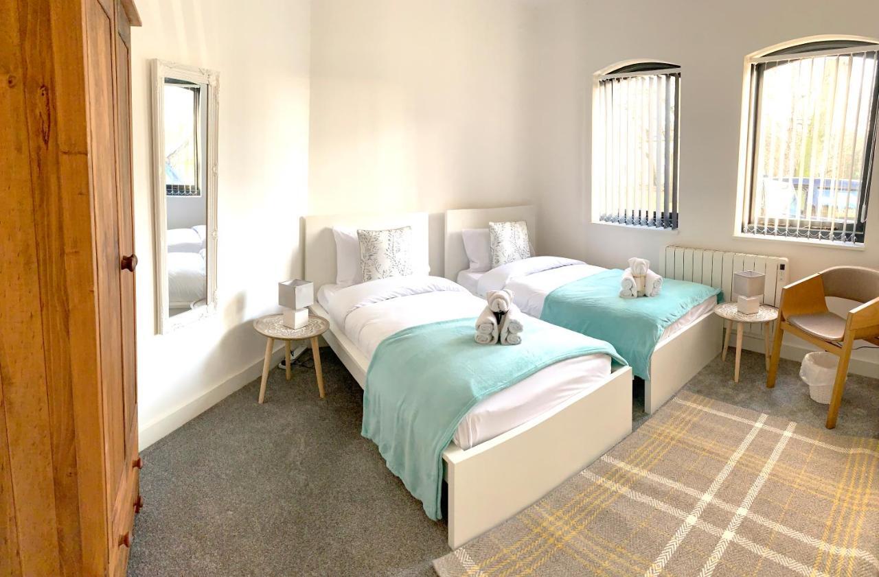 Crowd Luxury - Park View Apartment Doncaster