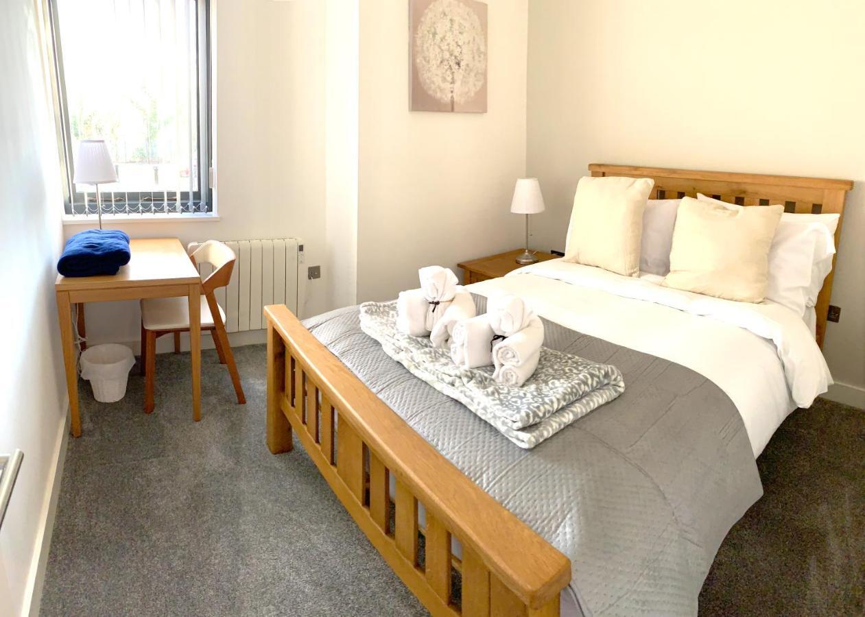 Crowd Luxury - Park View Apartment Doncaster