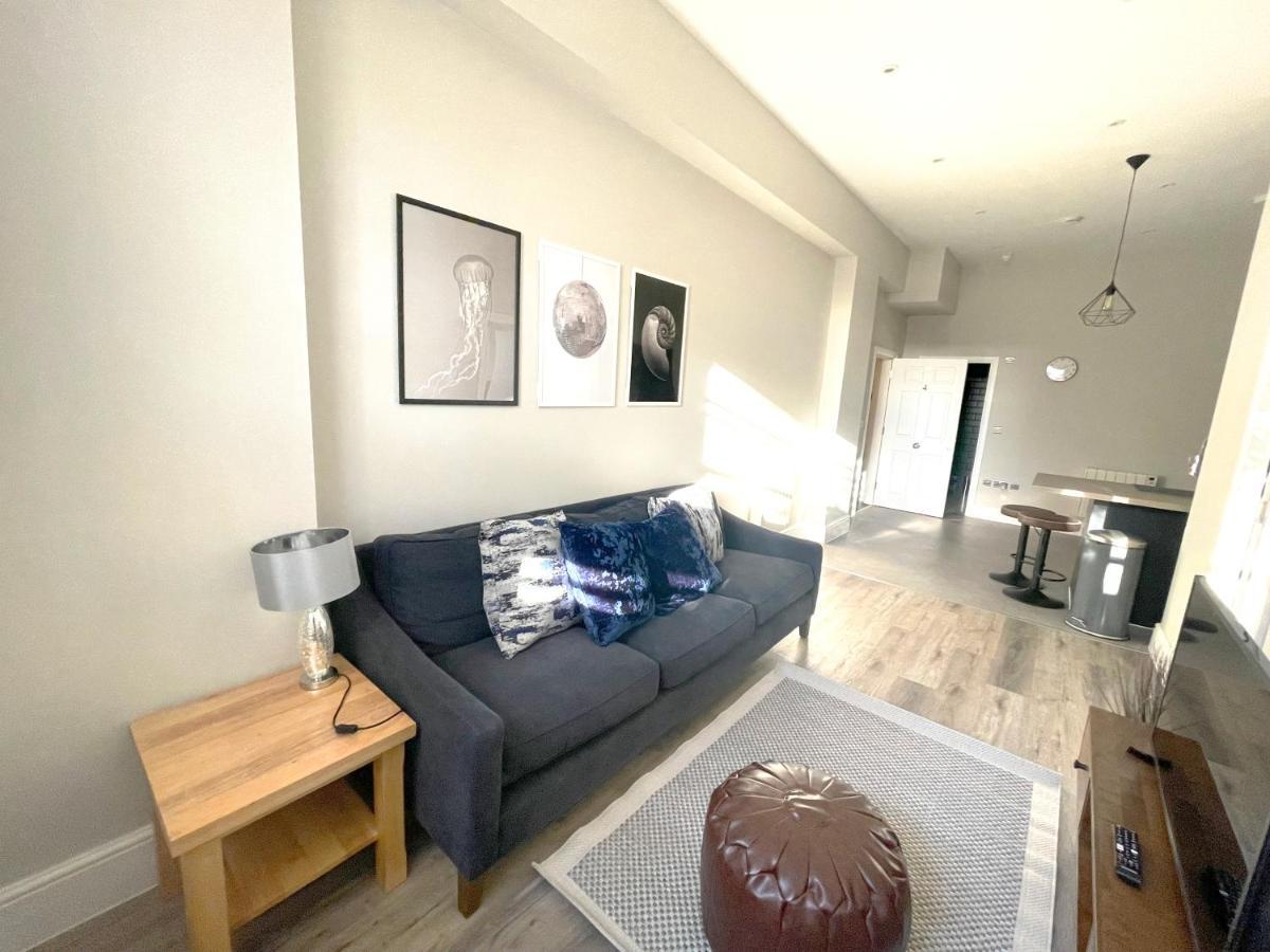 Crowd Luxury - Park View Apartment